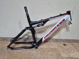 Telaio Carbono MTB Doppia Sospensione Progress