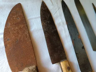 Lote 5 coltelli antichi