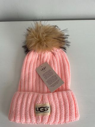 Gorro UGG rosa con pompón