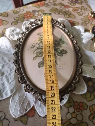 Cornice d'epoca floreale