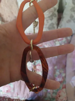 Collana bigiotteria ovalata arancione e marrone