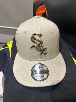 Gorra New Era Beige/Multicolor