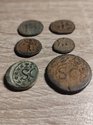 Lotto di 6 antiche monete romane