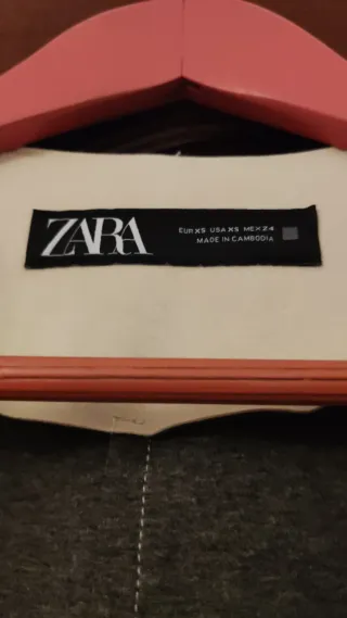 Chaqueta corta beige imitación ante