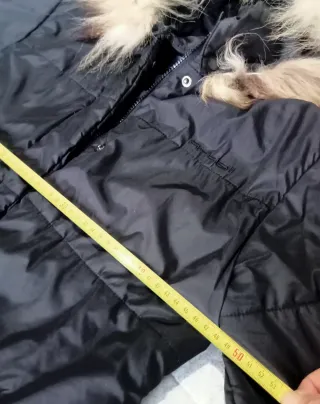 Giubbotto piumino con cappuccio