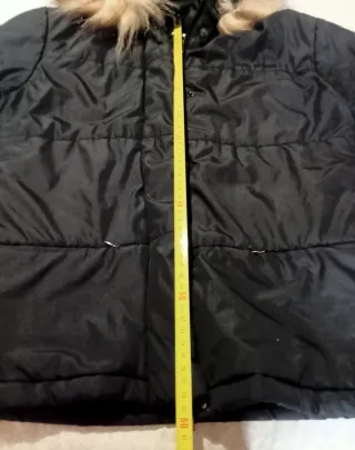 Giubbotto piumino con cappuccio