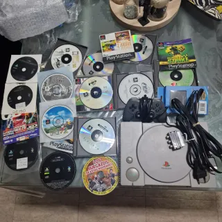 PlayStation 1 + 9 juegos y 5 demos