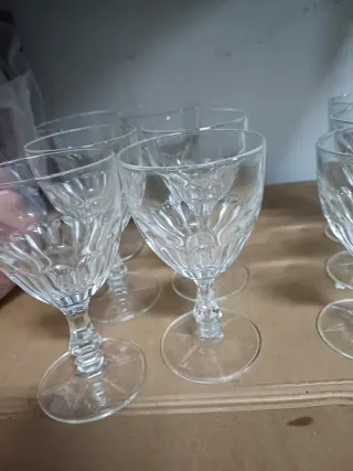 Set di 18 calici per acqua, vino e champagne