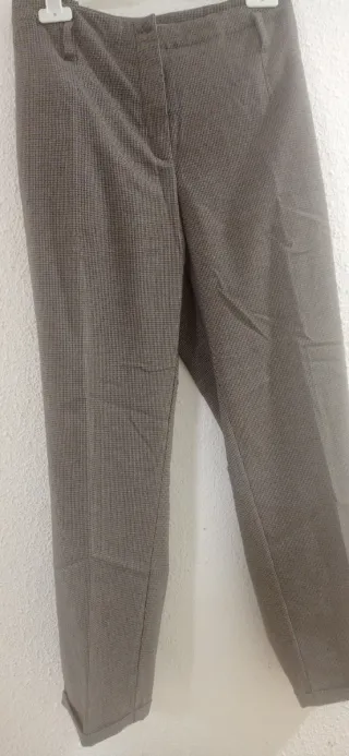 Pantalón C&A Talla 52 Marrón