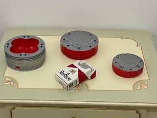 Posacenere pubblicitari Marlboro