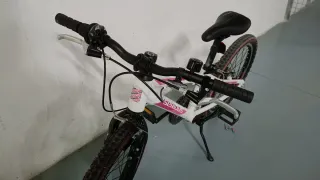 Bicicleta Montaña Niña 20'' Blanca y Rosa