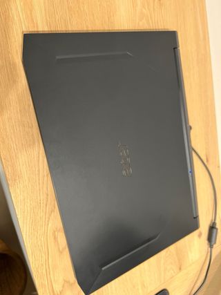 Portátil Acer Nitro 5 AN515-55-76LV y soporte