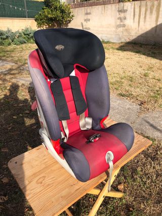 Cadireta infantil grup 1 i 2