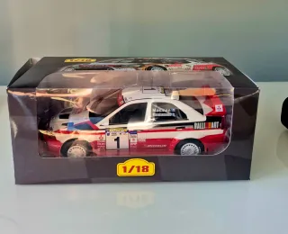 Maqueta Ixo Mitsubshi Lancer Evo 1/18