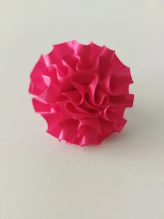 Anillo flor rosa fucsia