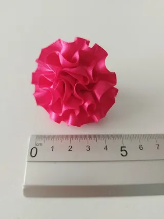 Anillo flor rosa fucsia