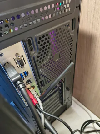 Torre PC Gaming Negra