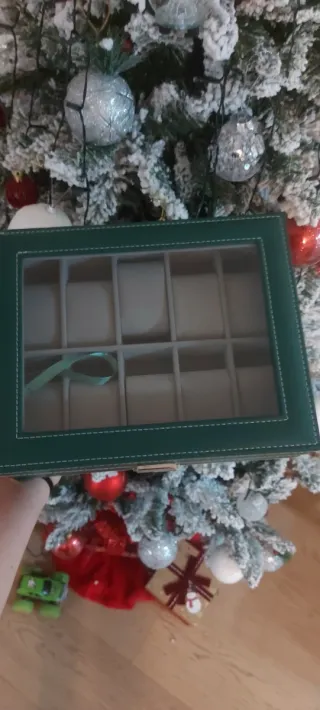 Scatola porta orologi verde con 12 scomparti