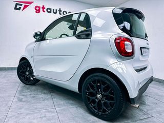 Smart Fortwo Coupe 71CV