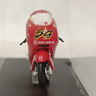Modello Moto Gilera 125 Manuel Poggiali 2001