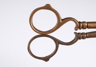 Forbice spegnicandele ottone anni ’50 – Svezia MCM