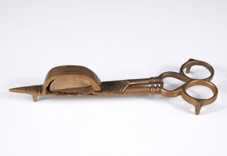 Forbice spegnicandele ottone anni ’50 – Svezia MCM