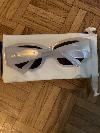 Gafas de sol blancas