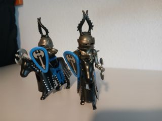 Playmobil 2 Caballeros con Hacha