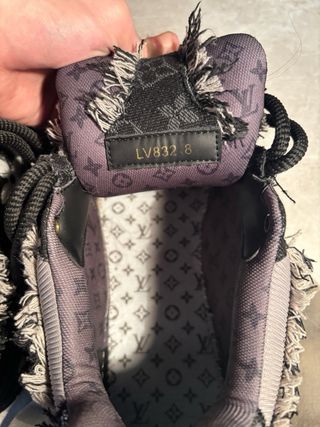 Louis Vuitton Skate x Swarovski Talla 42