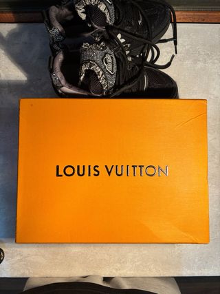 Louis Vuitton Skate x Swarovski Talla 42