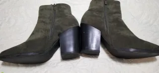 Botines verdes.  Usadas una sola vez