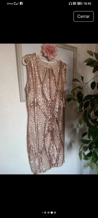 Vestido corto lentejuelas dorado