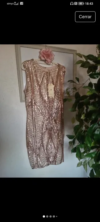 Vestido corto lentejuelas dorado