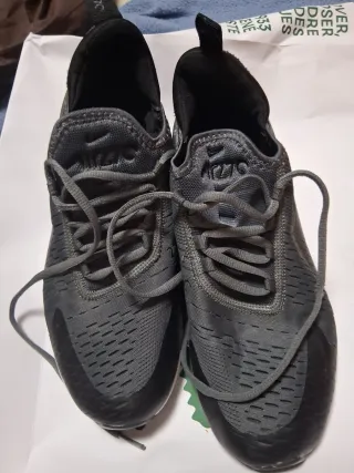 Nike Air Max 270 Talla 42