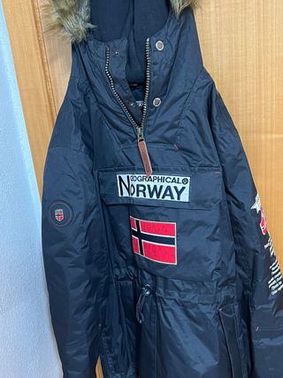 Abrigo Geographical Norway Negro