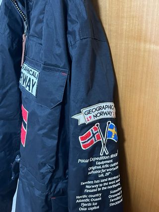 Abrigo Geographical Norway Negro