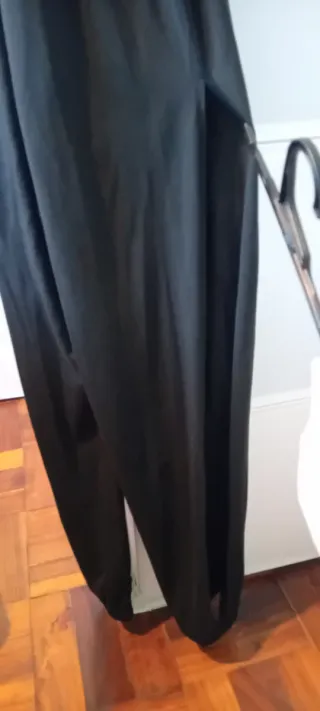 Macacão preto com cinto