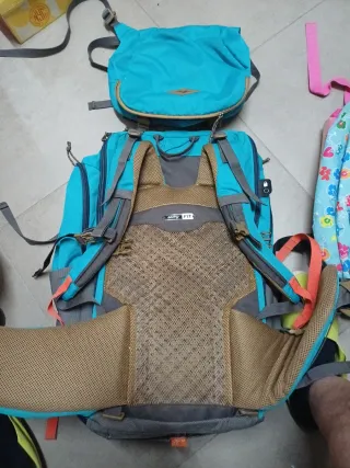 Mochila Quechua Escape 50L Azul/Gris