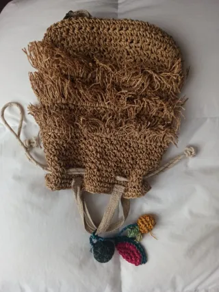 Mochila Zara niña flecos