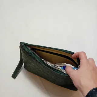 Cartera de mano piel Ubrique verde