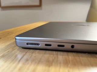 MacBook Pro 14 M1 Pro 16GB RAM 512GB