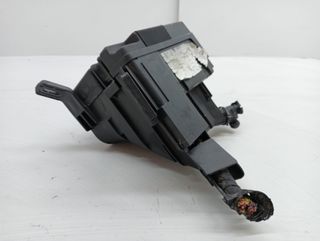 CAJA RELES / FUSIBLES FORD FIESTA BERLINA
