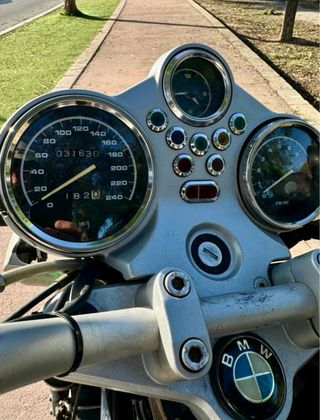 BMW R850R Espectacular y exclusiva