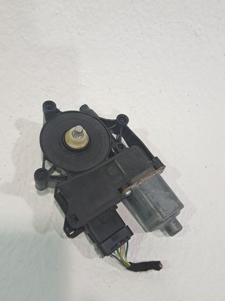 MOTOR ELEVALUNAS TRASERO IZQUIERDO PEUGEOT 208 (P2)