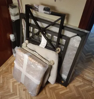 Mesa Ikea Granas Metal y Cristal + 2 Sillas