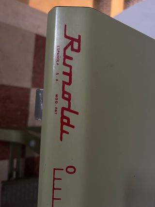 Máquina de coser Alfa Zig-Zag antigua