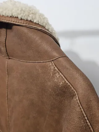 Abrigo de piel y borrego