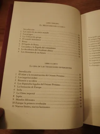 Historia Universal en dos tomos