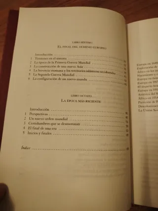 Historia Universal en dos tomos