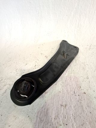 BRAZO SUSPENSION INFERIOR TRASERO DERECHO HYUNDAI IONIQ (2)